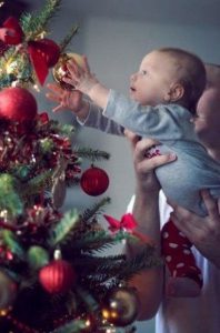 تم تولد کریسمس دخترانه