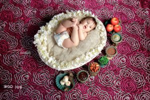 عکس نوزاد با دکور نوروز